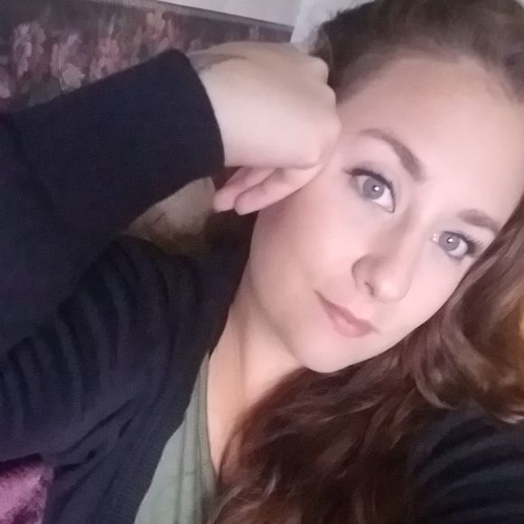 Meet your Posher, Jenna - Picture 1 of 1